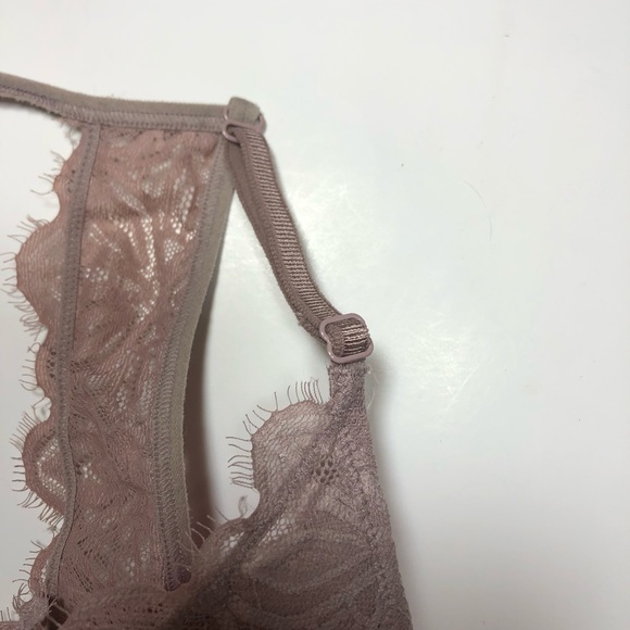 PINK VICTORIA’S SECRET push up pink lace bralette - Picture 4 of 10
